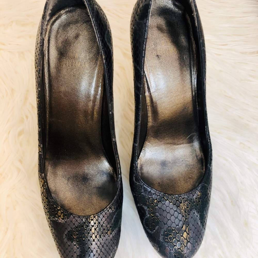Stuart Weitzman Pumps